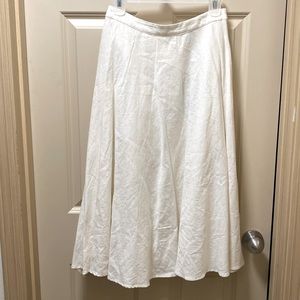 Ladies linen off white full skirt size 2
